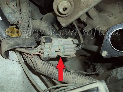 Снятие и промывка форсунок ВАЗ-2107