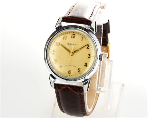 RARE! Beautiful vintage soviet wrist watch from 50s – Kirovskie 1MWF ...