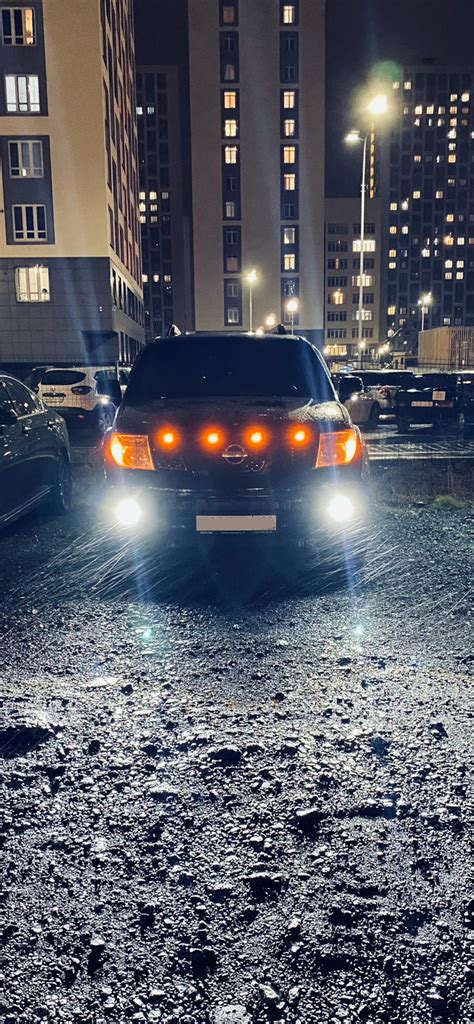 Габаритные огни в решетку — Nissan Pathfinder (3G), 2,5 л, 2007 года ...