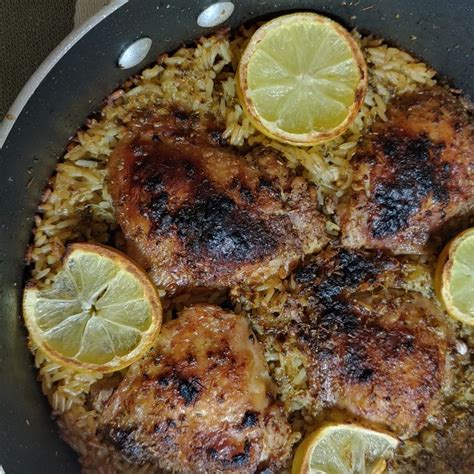 ONE POT GREEK CHICKEN AND LEMON RICE Kitch Me Now