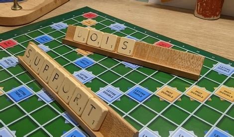 Chevalets De Scrabble Par Thomas Bernard Sur L Air Du Bois