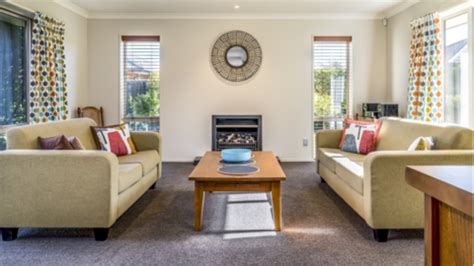 Bagaimana cara mendekor ruang tamu?