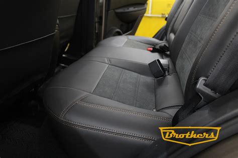 Чехлы на Nissan Qashqai J10, 2007 — 2013 серии "Alcantara" — Brothers ...