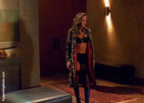 Crystal Lowe Nude The Fappening Photo FappeningBook