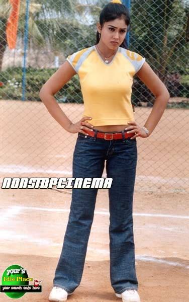 ACTRESS PHOTO COLLECTION SHREYA HOT PHOTO COLLECTION