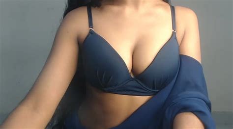 Hot Sassy Naked Stripping On Cam For Live Sex Video Chat Gyrls