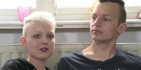 Echtes Paar Zeigt Wie Sie Sex Haben Gefilmt Bei Ersties Tnaflix