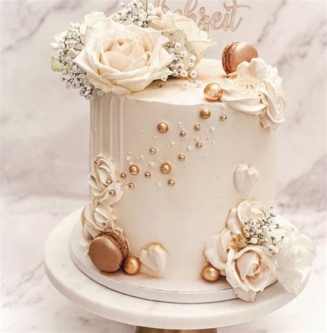 Pin By Eden Lecea On Cake Designs And Inspo Modern Birthday Cakes