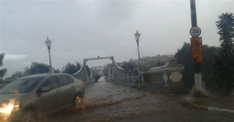 G1 Chuva Alaga Ponte De São José Do Rio Pardo Sp 10 Dias Após