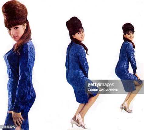 525 The Ronettes Photos And High Res Pictures Getty Images