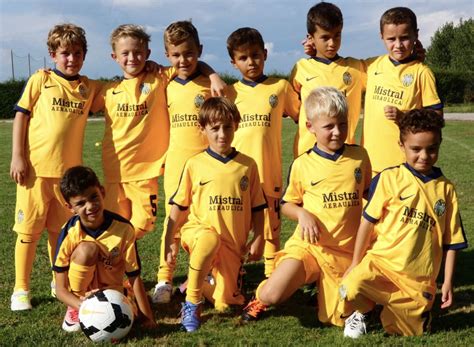 Scuola Calcio Hellas Verona 2010 successo al 9º trofeo fiera del riso