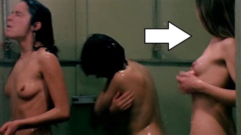 Naked Anja Engstrom In La Liceale Nella Classe Dei Ripetenti