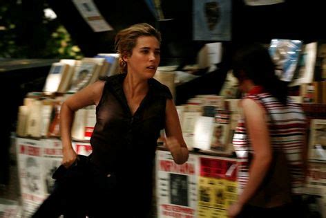 La Blonde Aux Seins Nus