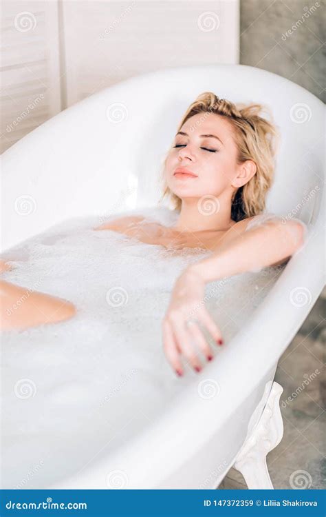 Blonde Woman Relaxing In Bath Stock Image Image Of Gorgeous Pretty 147372359