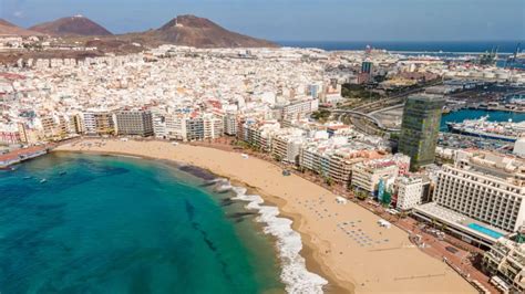 Cuatro Playas Con Paseo Mar Timo En Gran Canaria Desde Las Canteras A