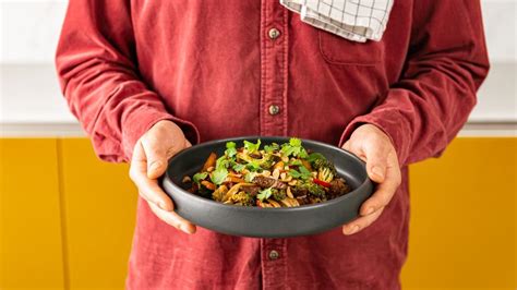 Teriyaki Reisnudeln Mit Rindfleisch Brokkoli Maggi De