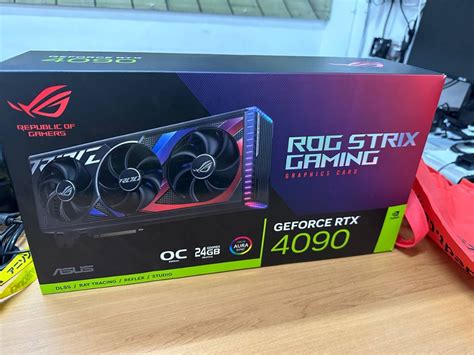 ASUS ROG STRIX 4090 OC, Computers & Tech, Parts & Accessories, Computer ...