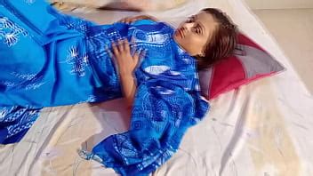 Milf india de gran culo follada duro y más duro con chorro de coño XNXX