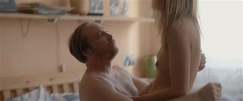 Nude Video Celebs Elzemarieke De Vos Nude Vollmond 2017