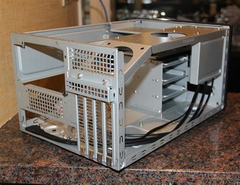 Silverstone Shows Off Sugo SG12 SFF Case | TechPowerUp