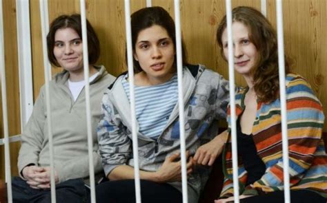 Les Pussy Riot Vont Adapter Leur D Tention Au Th Tre Le Parisien