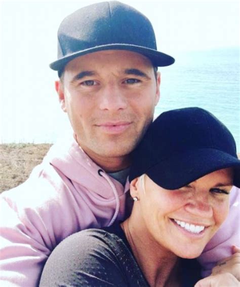 Kerry Katona Wears A Tiny Neon Yellow Bikini On Dubai Daily Mail Online