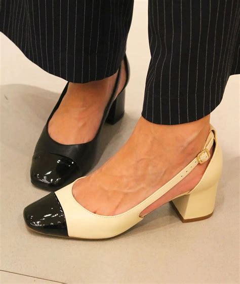 Scarpin Arezzo Original Nude Couro Bico Redondo Nude Boneca Cap Toe Mary Jane Usado Sapato