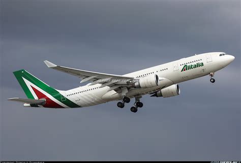 Airbus A330 202 Alitalia Aviation Photo 7205651