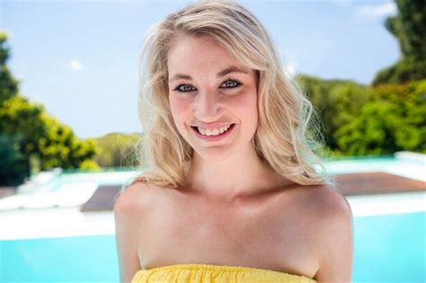 Premium Photo Portrait Of Smiling Blonde Woman
