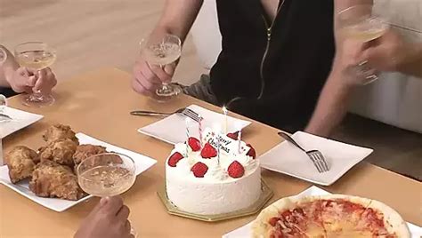 Sexy Babe Gets Pussy Licked Before A Fuck By Two Cocks Xhamster