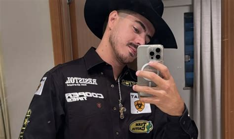 Influenciador E Humorista Revela Ser Gay E Recebe Apoio Nas Redes Sociais