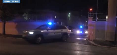 Polizia Di Stato Latina Tentata Estorsione Aggravata Dal Metodo Mafioso Quattro Arresti