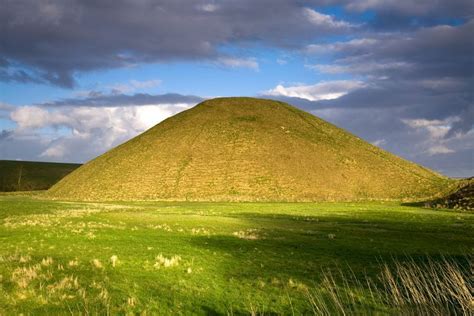 Was Silbury Hill Wiltshires Pyramid Really Just An Accident