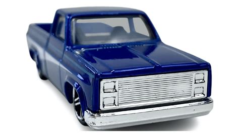 Машинка Базова Hot Wheels 83 Chevy Silverado Then and Now 1 64 HTC73 Blue купити в інтернет