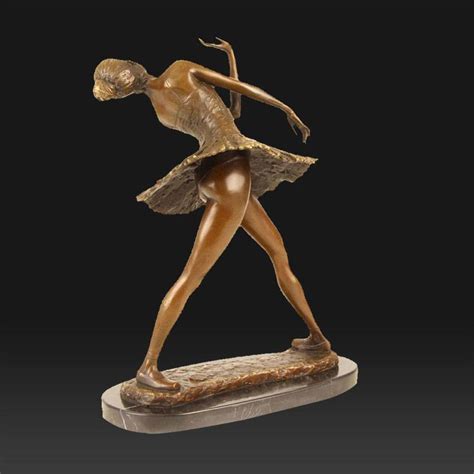 China European Style Life Size Dance Golden Bronze Nude Lady Statue Factory And Manufacturers