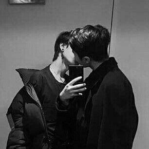 Pin By Rodnick Devalque On Manifesting Cute Gay Couples Cute Gay Gay Aesthetic