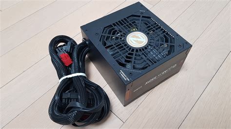 이제는 브론즈급도 정복한다! 브론즈급 가성비파워 잘만 GigaMax 550W 80PLUS Bronze 230V EU > 유저 ...