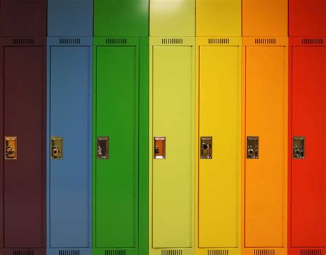 Apre La Prima Scuola Superiore Solo Per Gay Lesbiche Trans E Bisessuali Archivio Biccy It