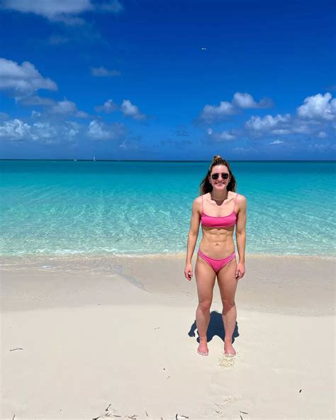 Happy Nudes Fitgirls Nude Pics Org