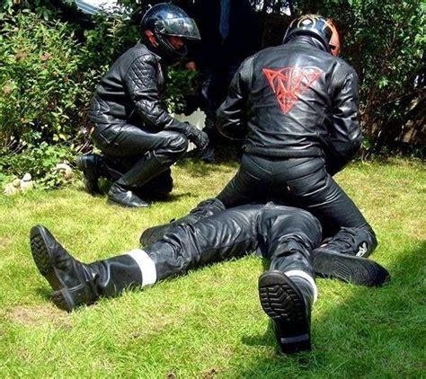 Post By Lederfreunds Blog 1 Image Hot Biker Guys Bike Leathers Motorcycle Men