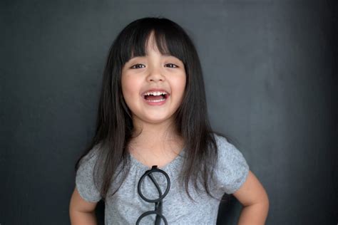6 Model Rambut Anak Perempuan Yang Menggemaskan Berkeluarga