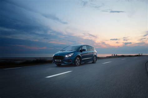 Los Cinco Mejores Coches De Siete Plazas Para Disfrutar Con La Familia