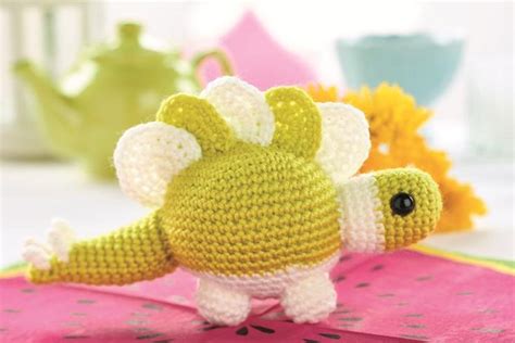 Вязаный динозавр крючком: схема игрушки | Динозавры, Динозавр, Амигуруми