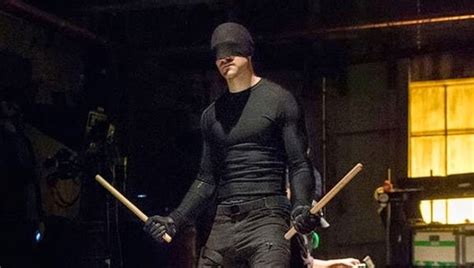 fangirl review marvels daredevil netflix season  review