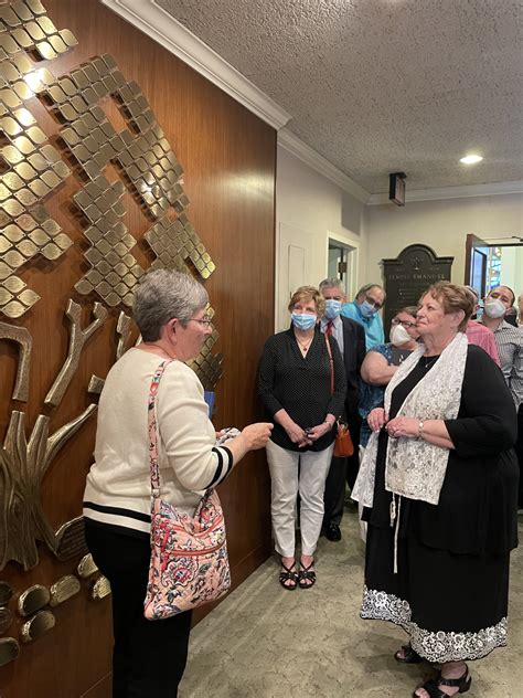 Pictures - Congregation Emanu-El Israel