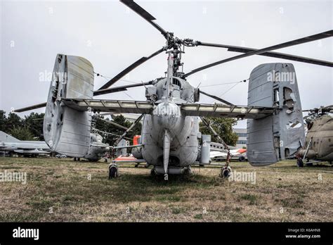 Kamov ka 25 helicopter hi-res stock photography and images - Alamy