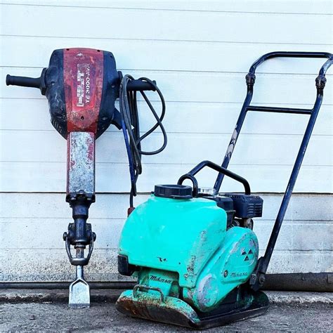 Ремонт отбойных молотков в СПБ с выездом