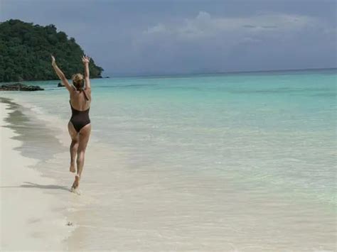 Los Errores M S Graves De La Operaci N Bikini Expr S Mujerhoy