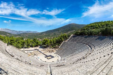 Archaeological site of Epidaurus – Agegroup