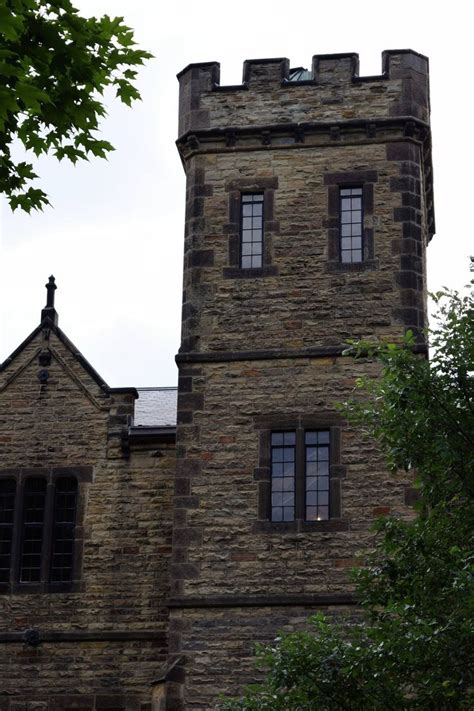 Pin By Emily Savors On Kenyon Kenyon College House Styles Kenyon